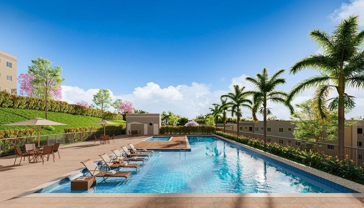 Perspectiva ilustrativa da piscina do Vila Serrana, com espreguiçadeiras, mesas com guarda-sol, palmeiras e blocos de apartamentos ao fundo